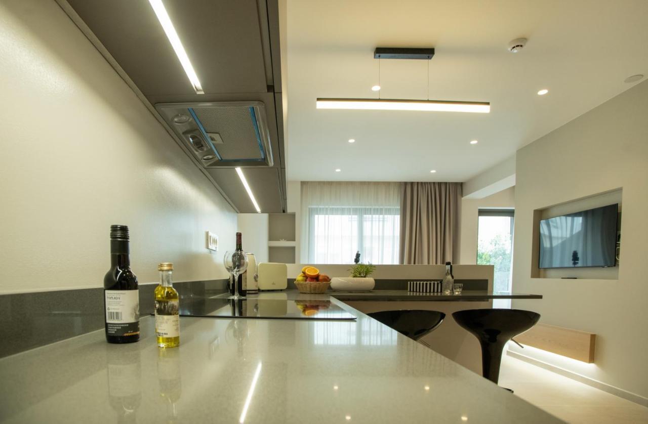 Celine Luxury Apartments & Suites Ájosz Nikólaosz Kültér fotó