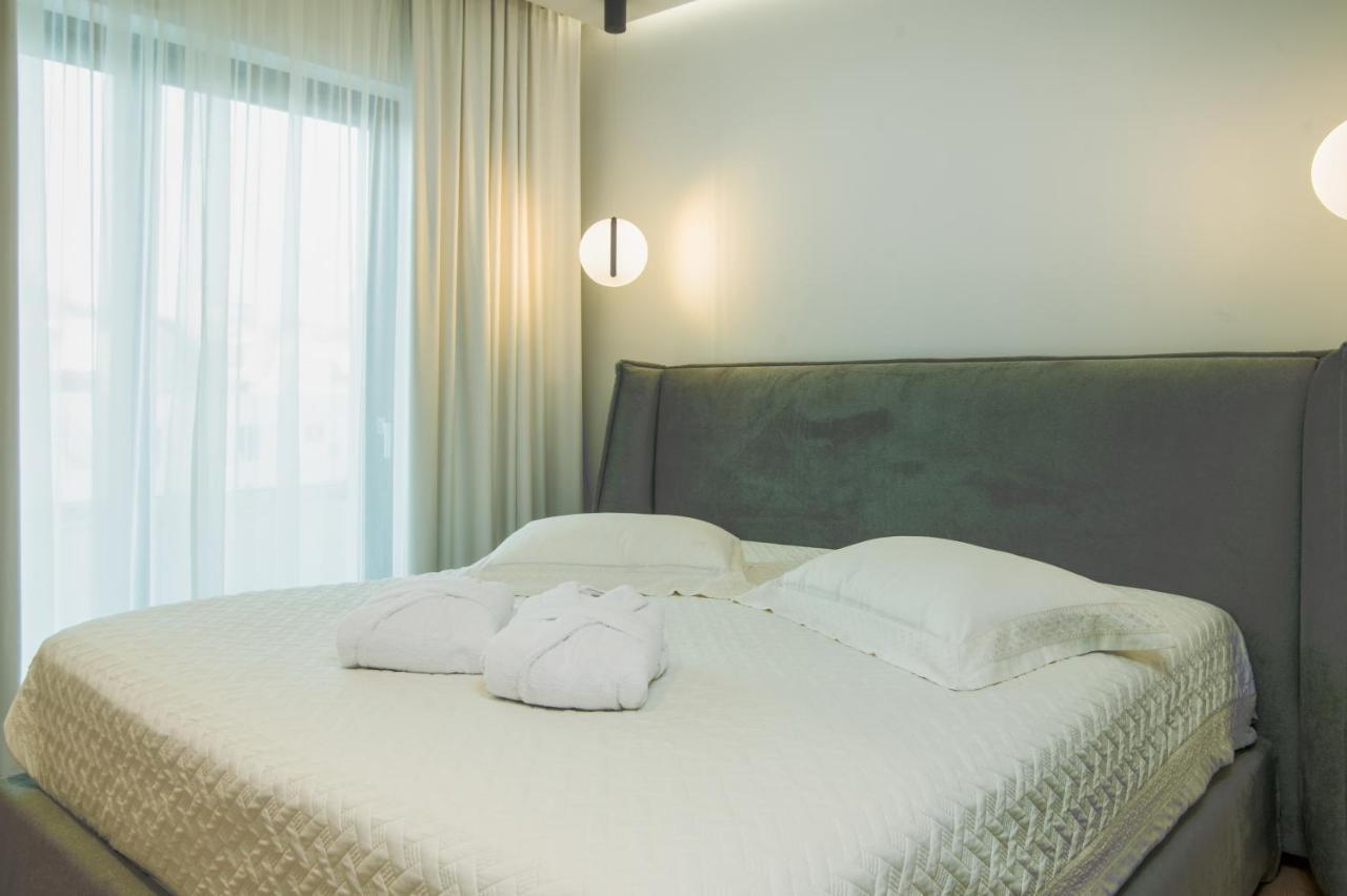 Celine Luxury Apartments & Suites Ájosz Nikólaosz Kültér fotó